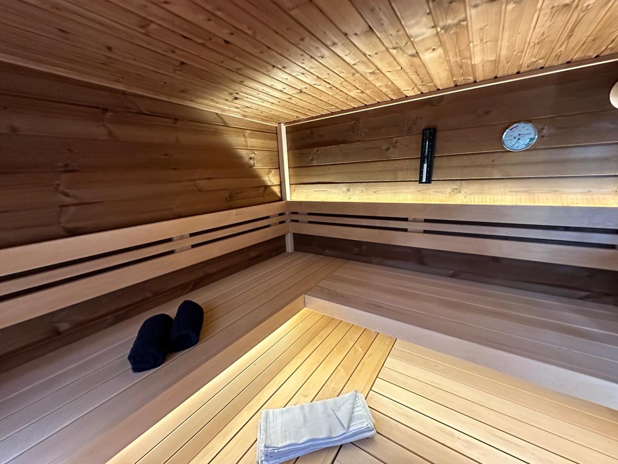 Sunset Tiny House Gbr Villa Neuendorf  Bagian luar foto